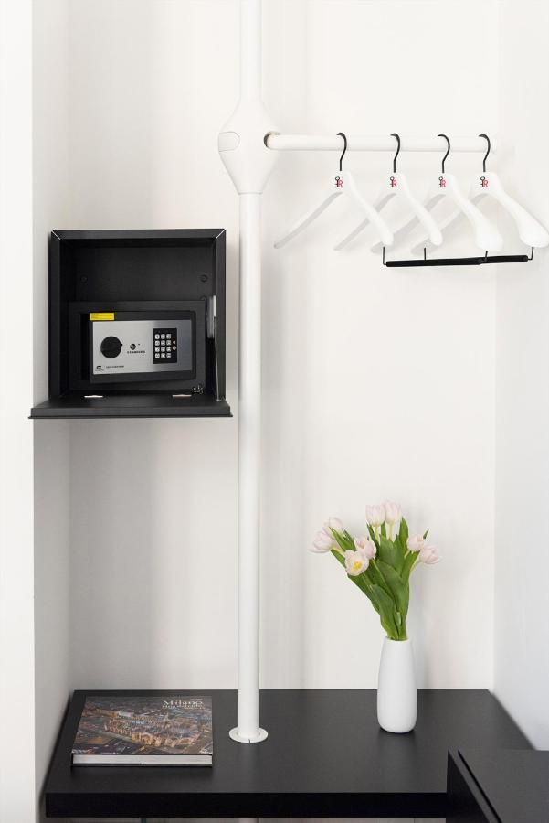 Fiorentini Residence Milano ภายนอก รูปภาพ